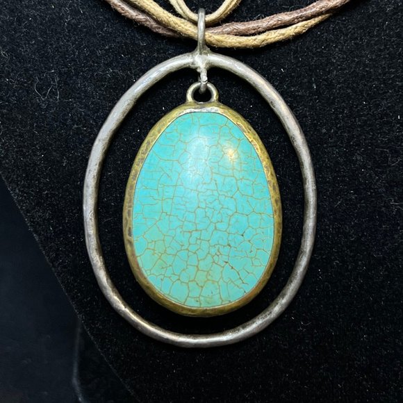 Silpada Sterling Silver & Leather  Necklace W/2 Tone Howlite Pendant (3737) - Picture 2 of 7